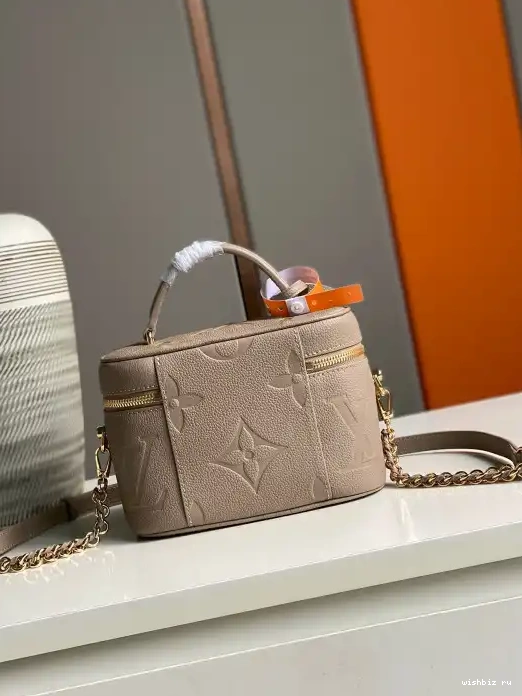 WIS LOUIS VUITTON PM VANITY 0327